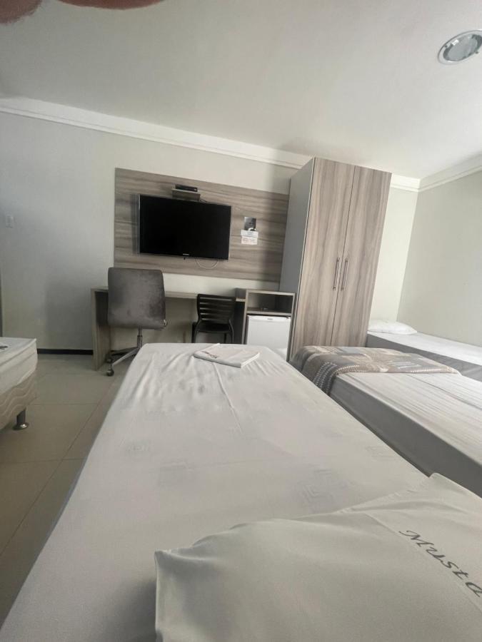 Mustang Hotel Salgueiro Bagian luar foto